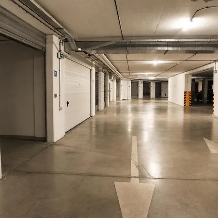 Apartament Large Three-room In Cassovar With Underground Garage